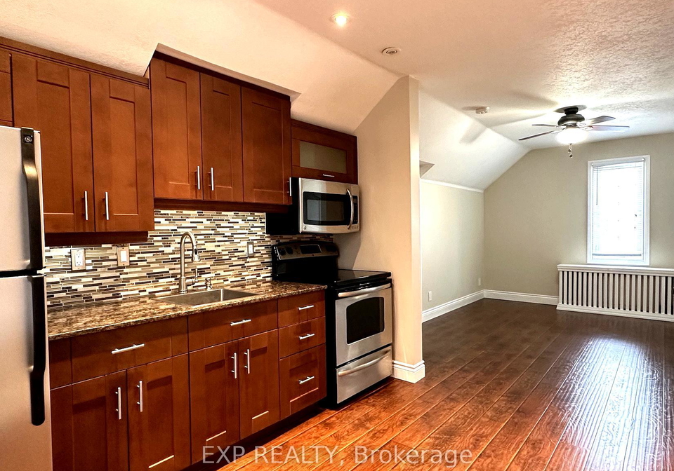 20-cameron-street-n-kitchener-ontario-x13590288