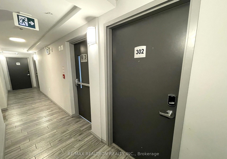 275-larch-street-waterloo-ontario-x13590354