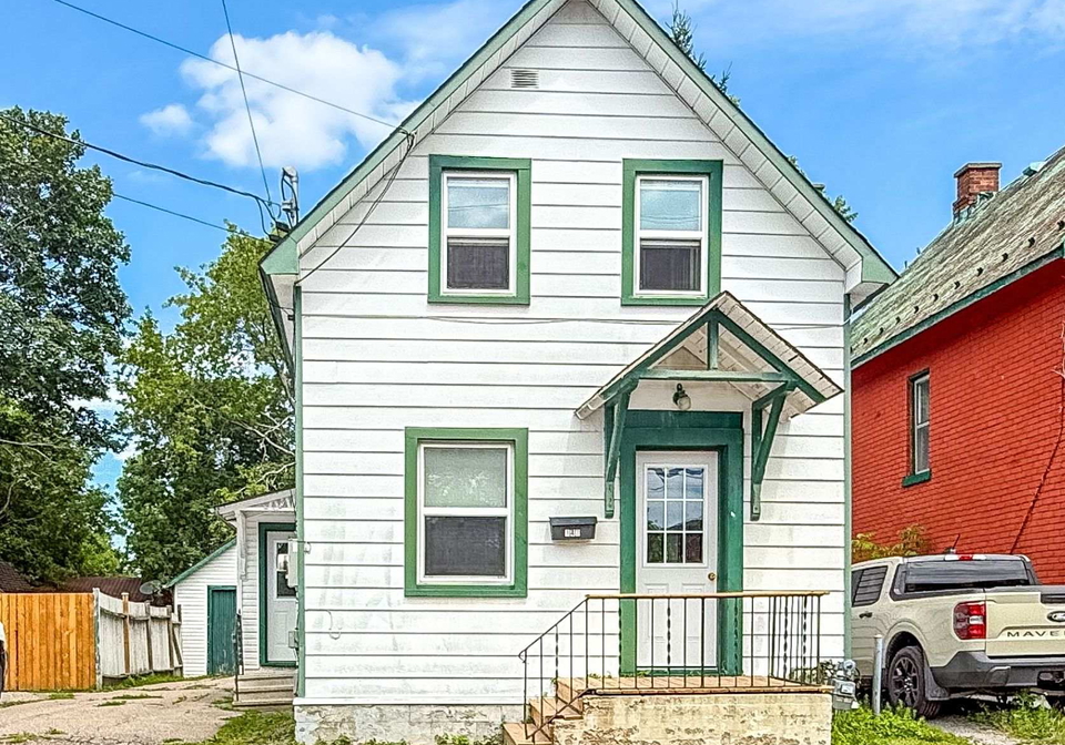 143-bonnechere-street-s-renfrew-ontario-x13590474