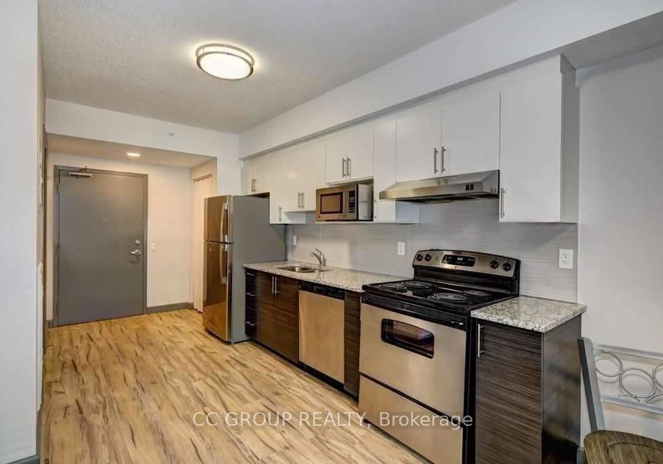 258a-sunview-street-waterloo-ontario-x13590494