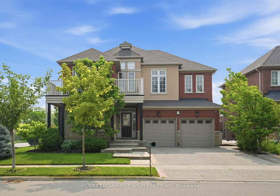 100-springstead-avenue-hamilton-ontario-x13590770