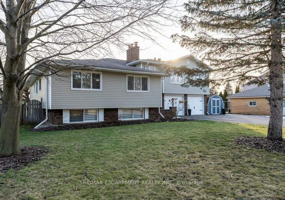 9793-dickenson-road-w-hamilton-ontario-x13590892