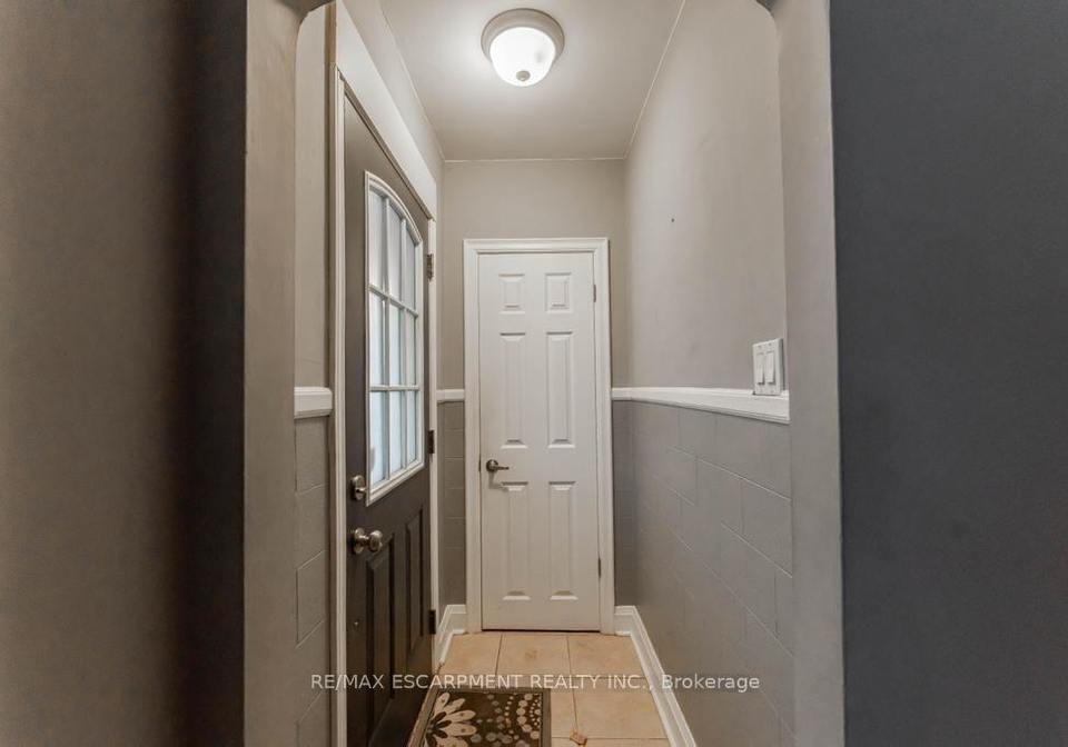 501-upper-wellington-street-hamilton-ontario-x13591012