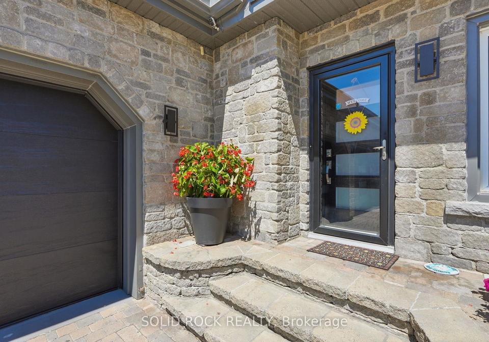 3835-old-highway-17-road-clarence-rockland-ontario-x13591020