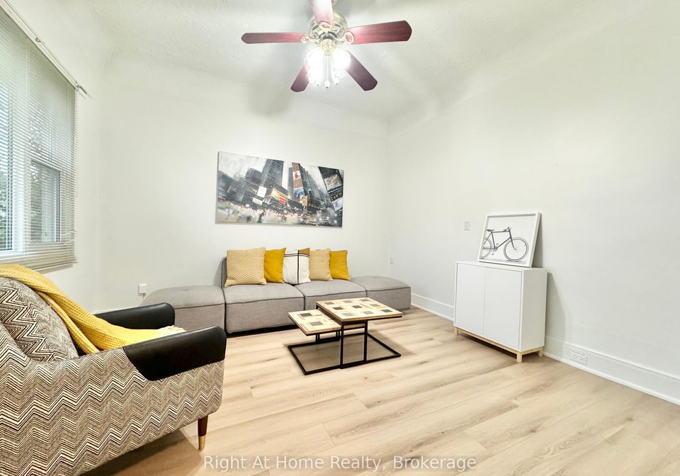 216-hatt-drive-hamilton-ontario-x13591048