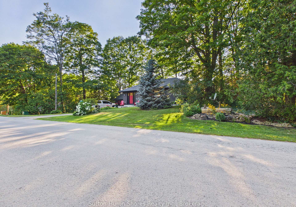 1264-sauble-falls-road-south-bruce-peninsula-ontario-x13591386