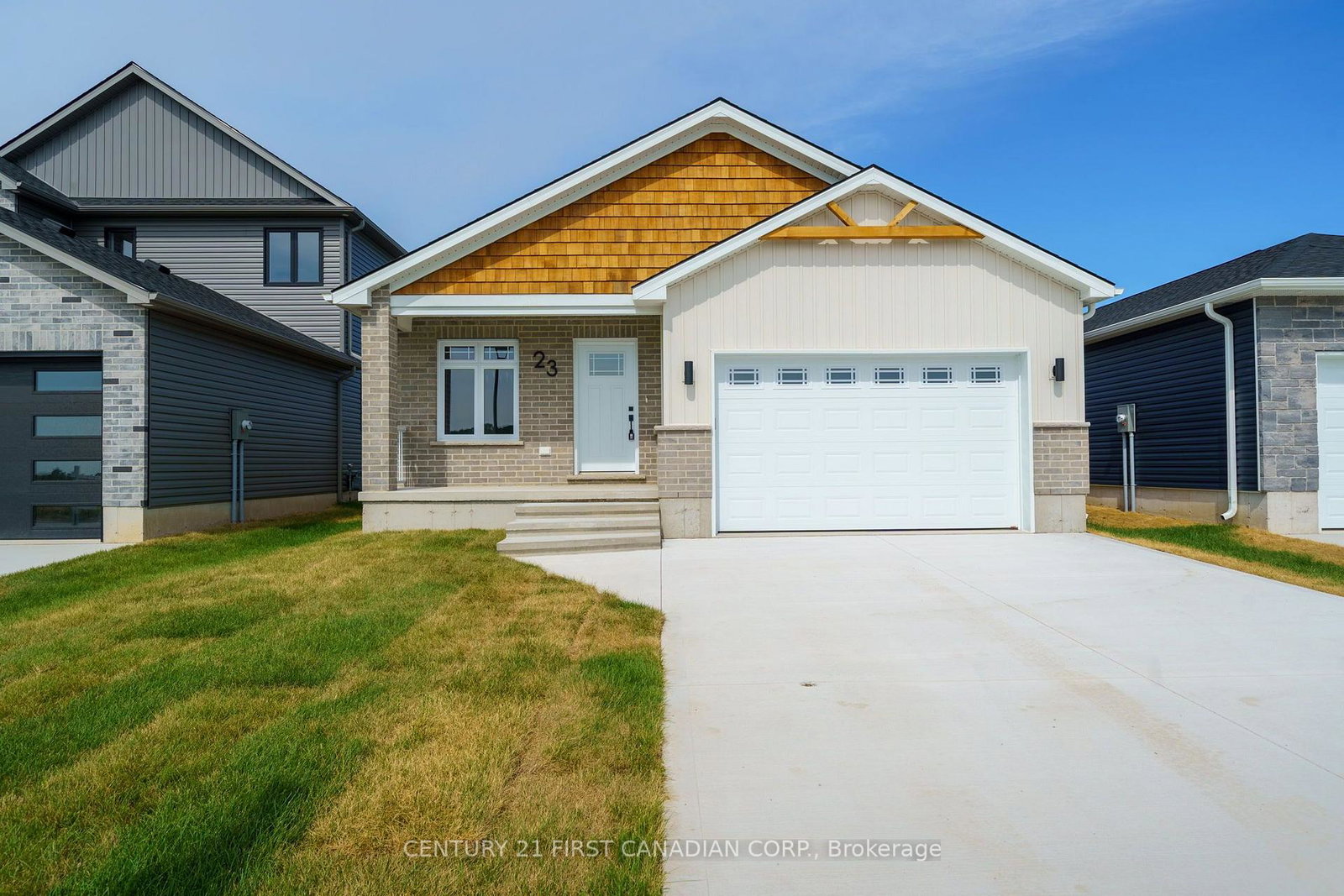 107-victoria-avenue-south-huron-ontario-x13591488