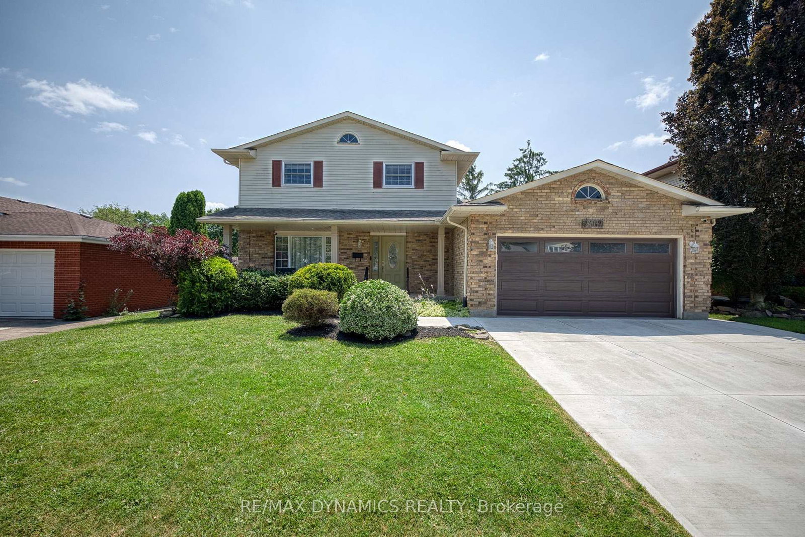7362-s-woodgate-street-niagara-falls-ontario-x13591572
