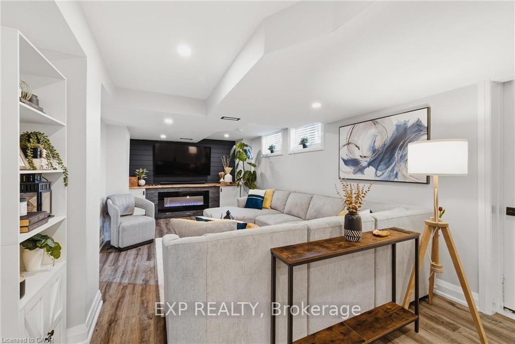 120-elgin-crescent-waterloo-ontario-x13591704