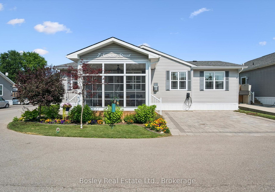 7-sumac-street-puslinch-ontario-x13591782