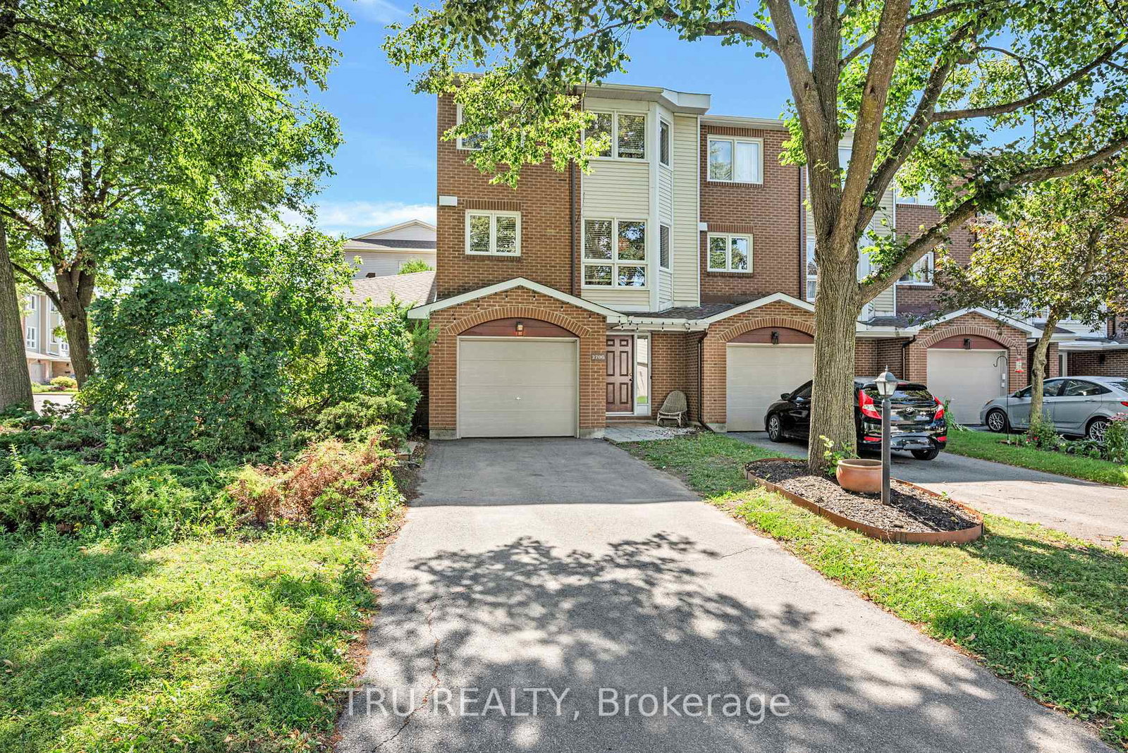 270-dalehurst-drive-ottawa-ontario-x13591878