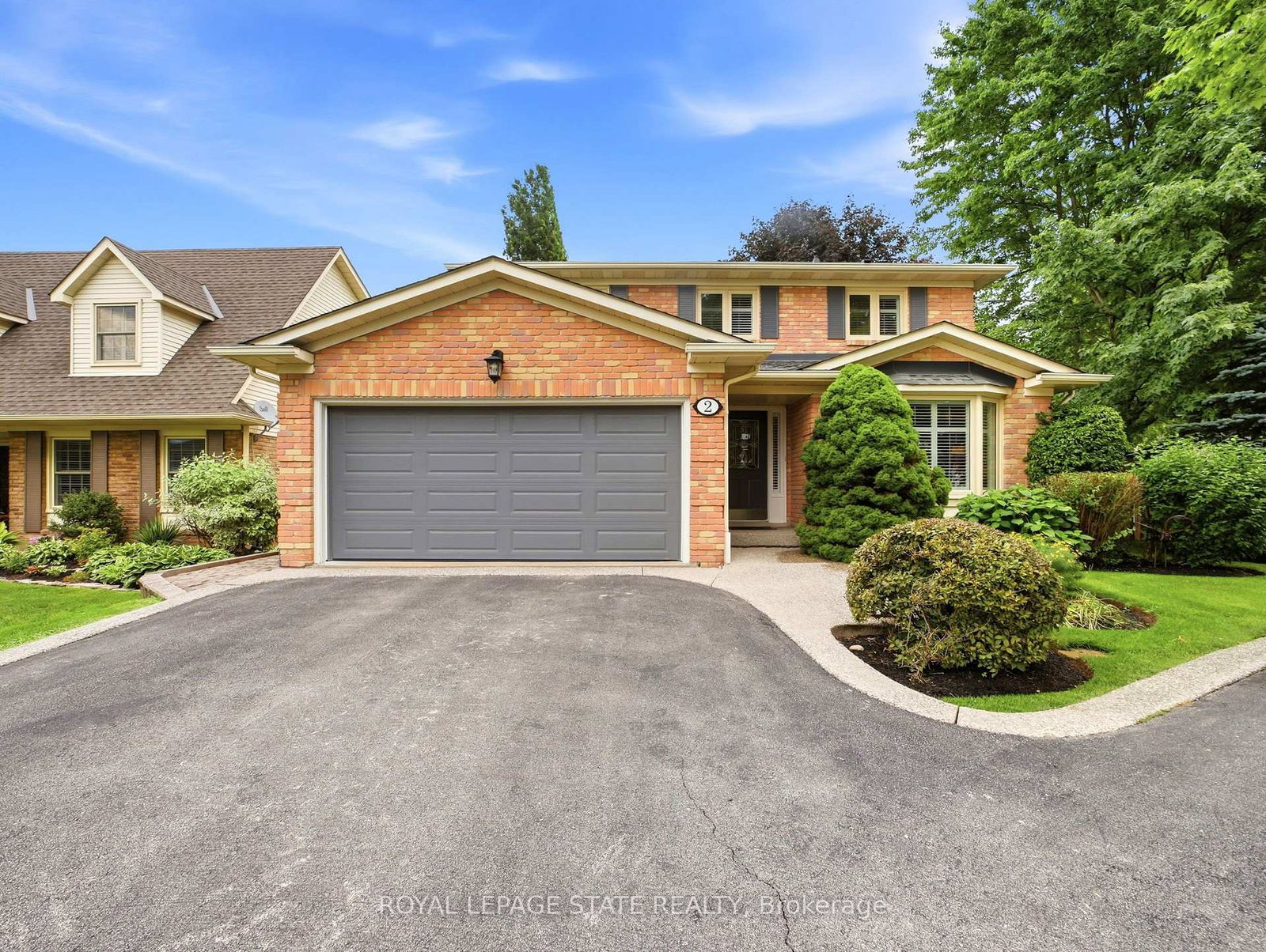 2-charterhouse-crescent-hamilton-ontario-x13591890