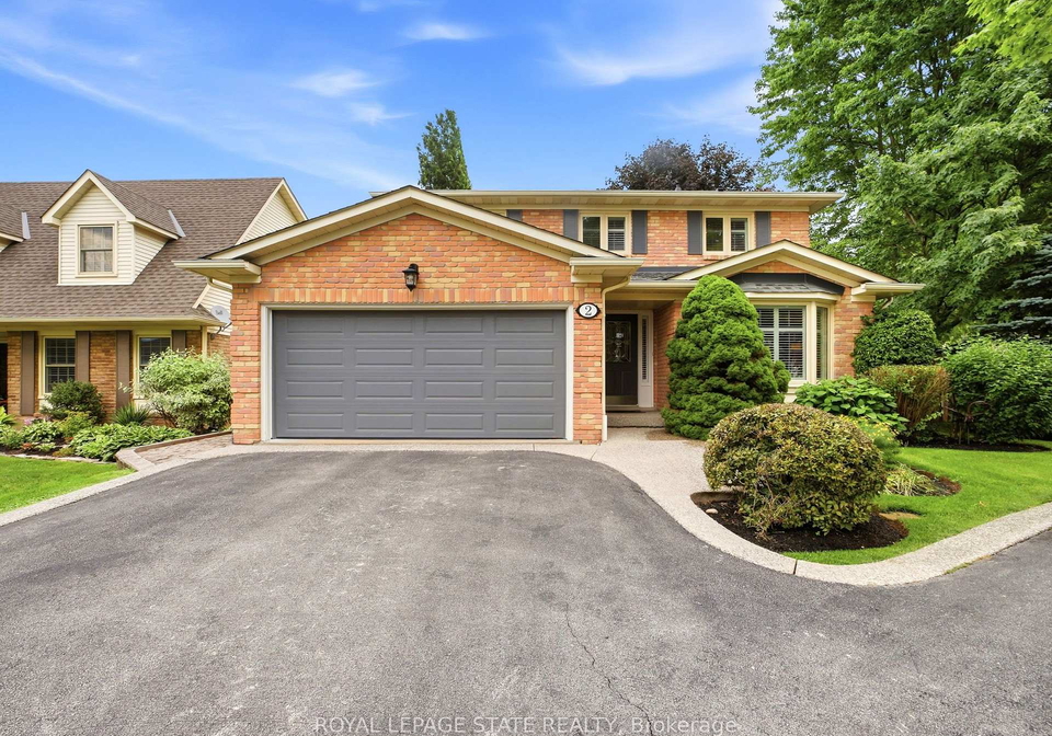 2-charterhouse-crescent-hamilton-ontario-x13591890