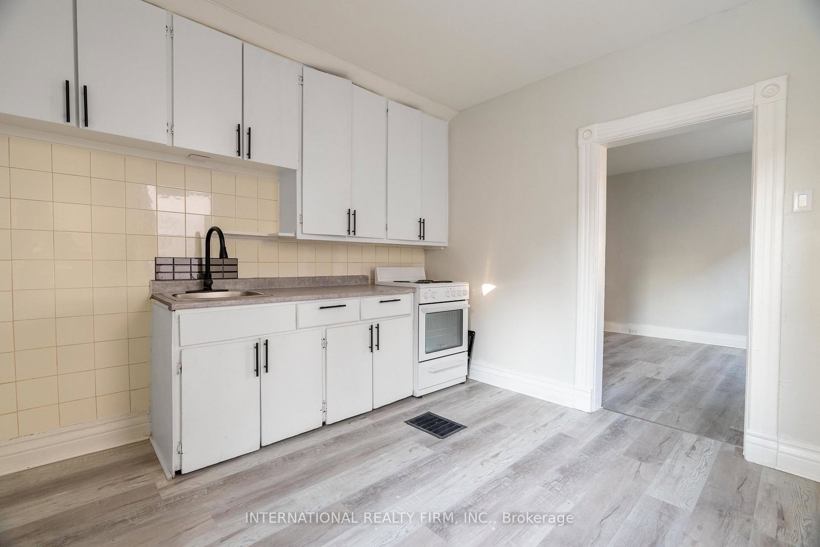 221-hamilton-road-e-london-east-ontario-x13592042