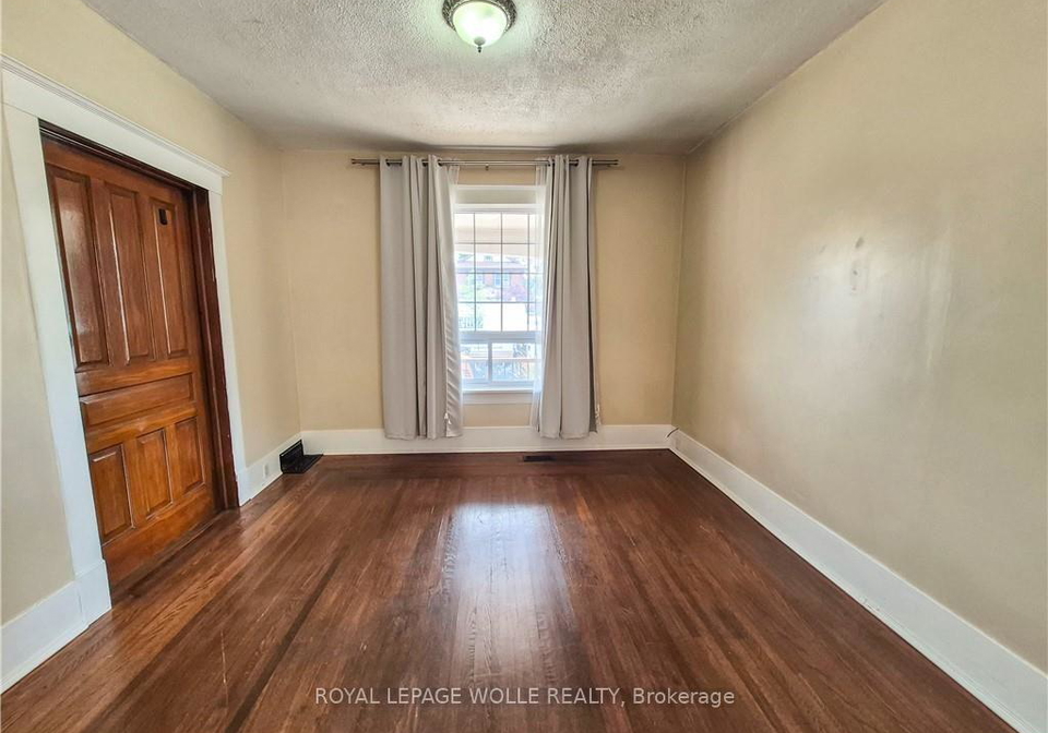 408-wellington-street-n-kitchener-ontario-x13592392