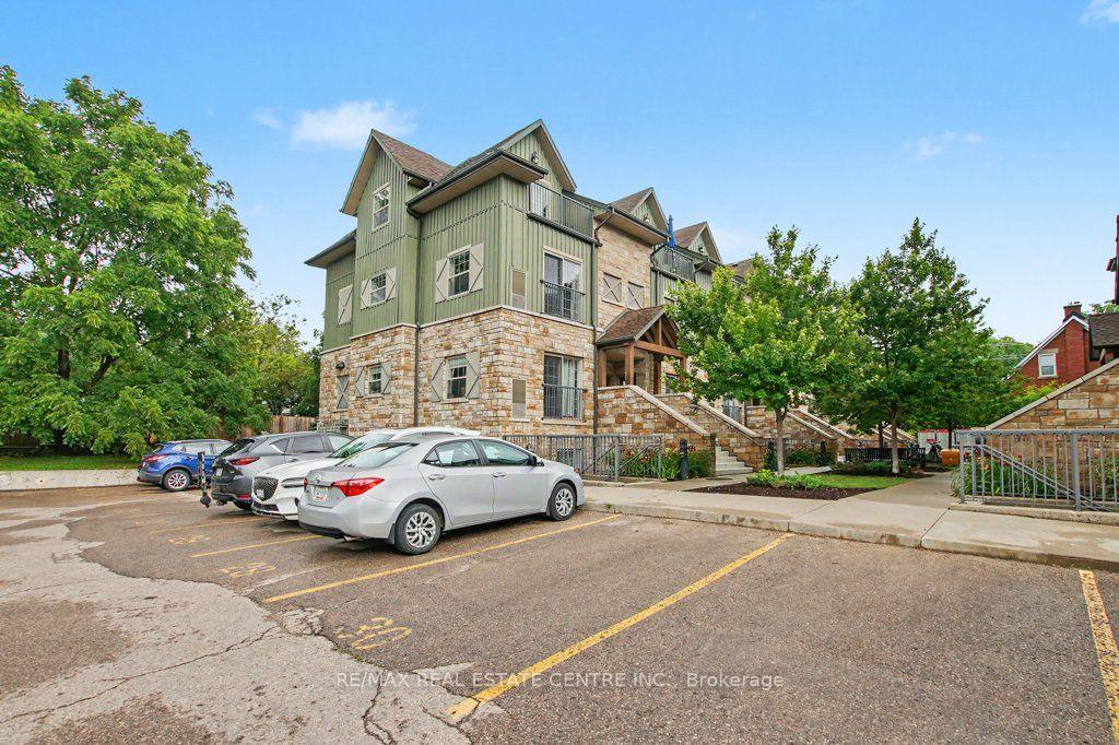 112-union-street-e-waterloo-ontario-x13592504