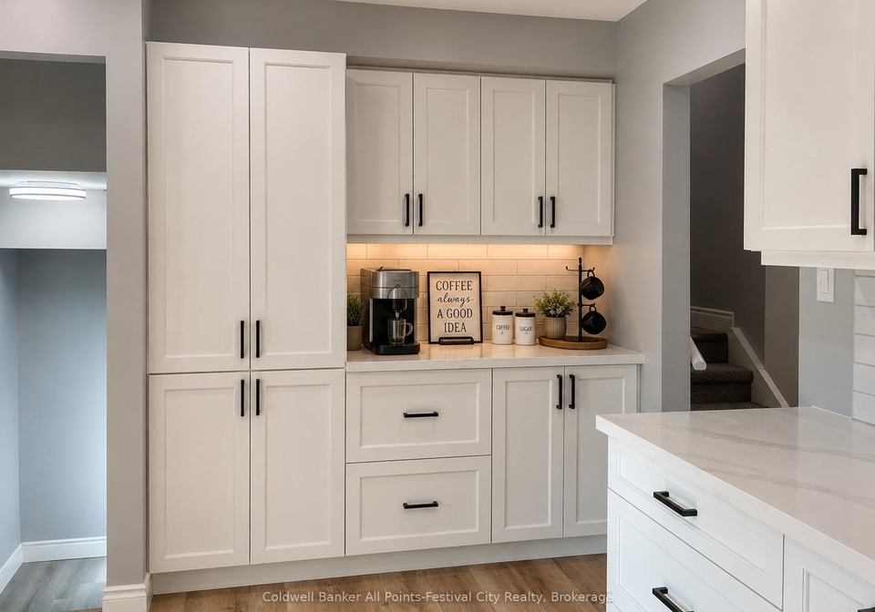 237-wellington-street-west-perth-ontario-x13592538