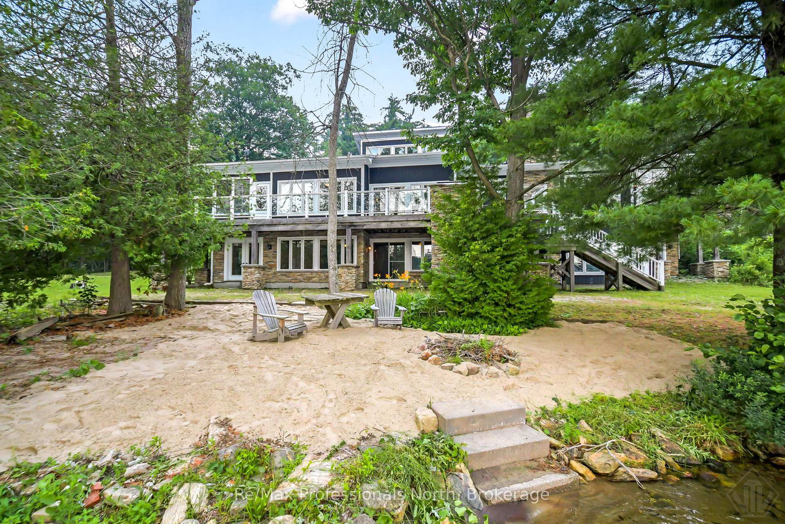 1064-road-3200-gravenhurst-ontario-x13592564