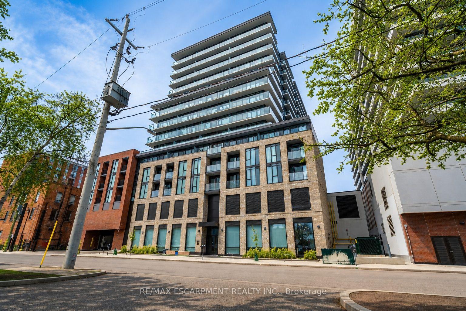 1-jarvis-street-hamilton-ontario-x13592664
