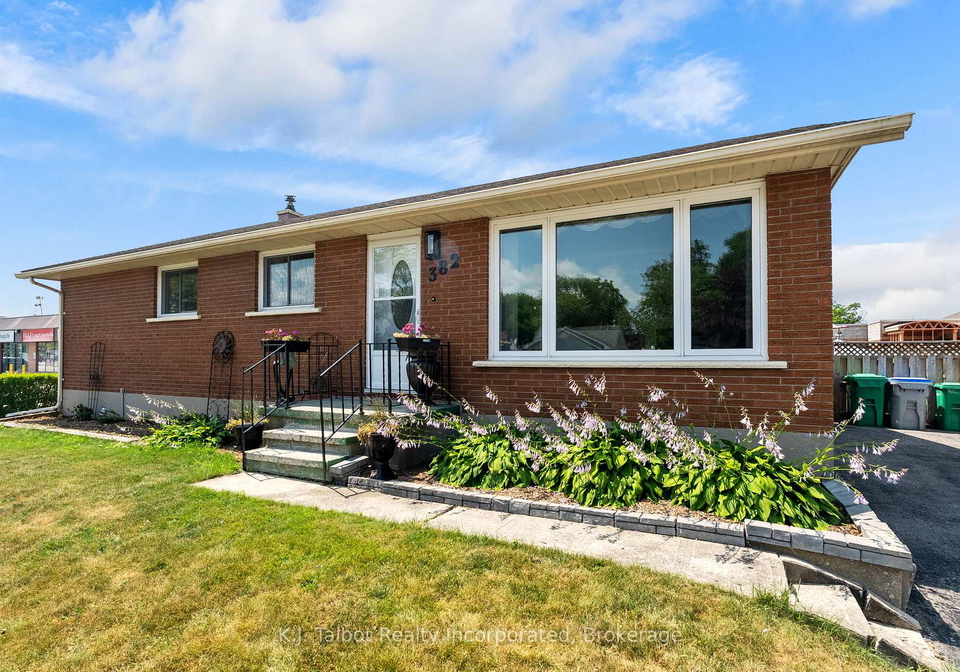 382-huron-road-goderich-ontario-x13592726