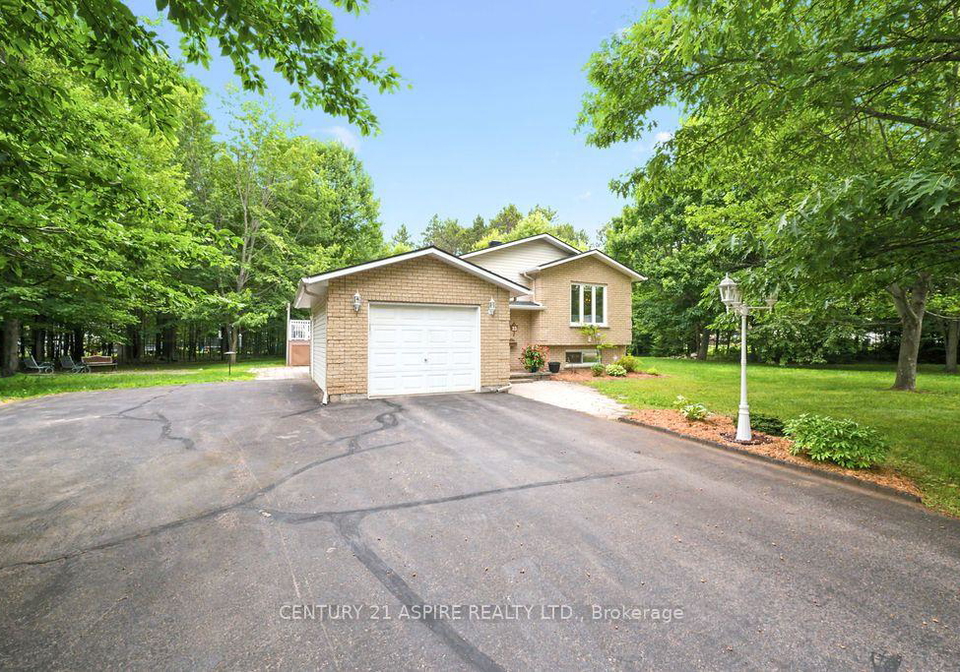 23-cardinal-crescent-petawawa-ontario-x13592762