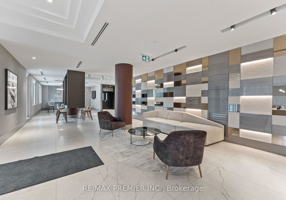 55-duke-street-w-kitchener-ontario-x13592764