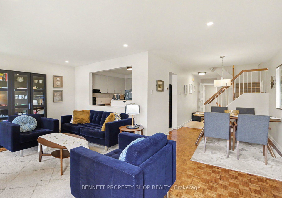 2-maple-ridge-crescent-ottawa-ontario-x13592868