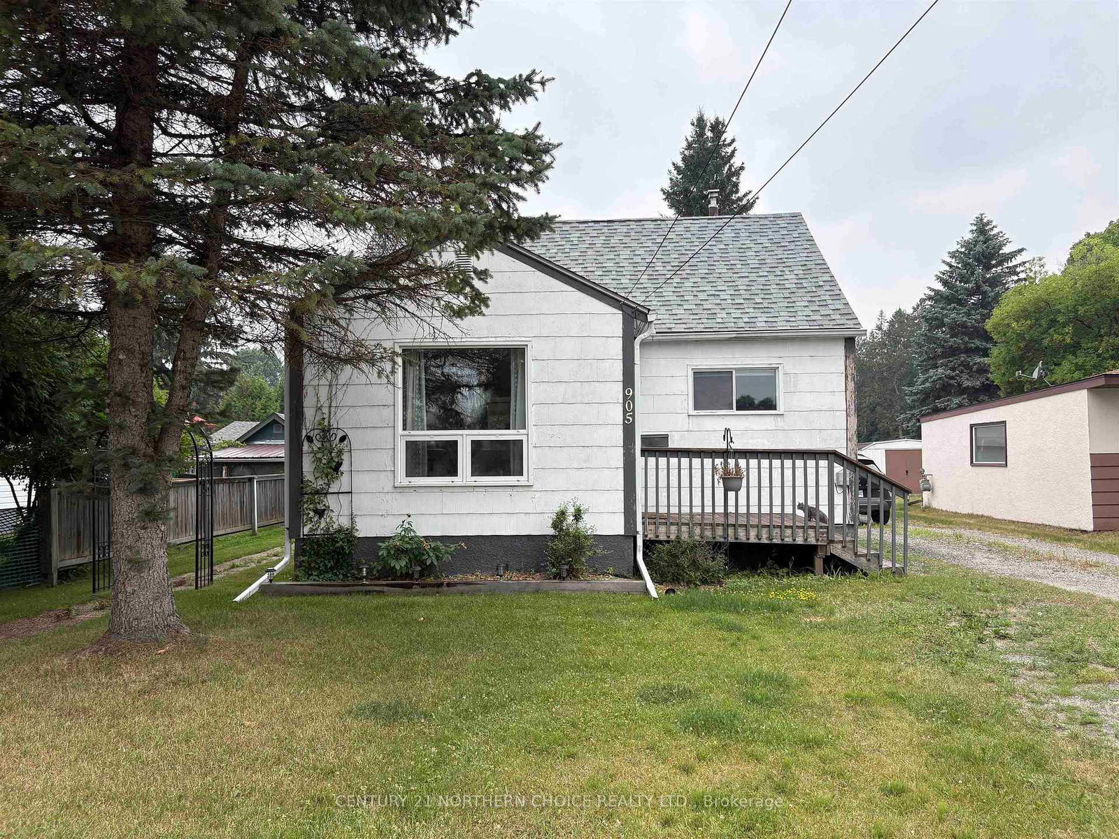 905-portage-avenue-n-fort-frances-ontario-x13593050