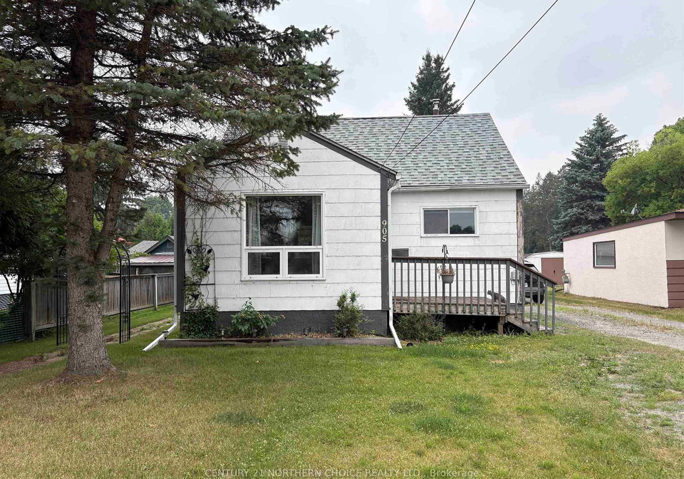 905-portage-avenue-n-fort-frances-ontario-x13593050