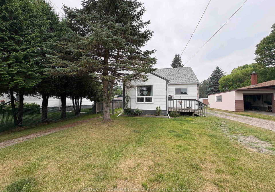 905-portage-avenue-n-fort-frances-ontario-x13593050