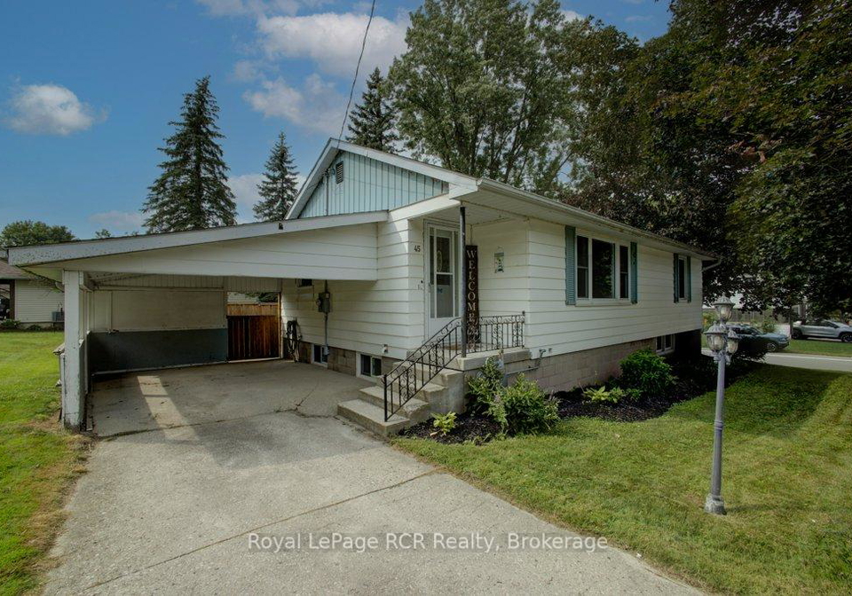 45-william-street-e-minto-ontario-x13593232