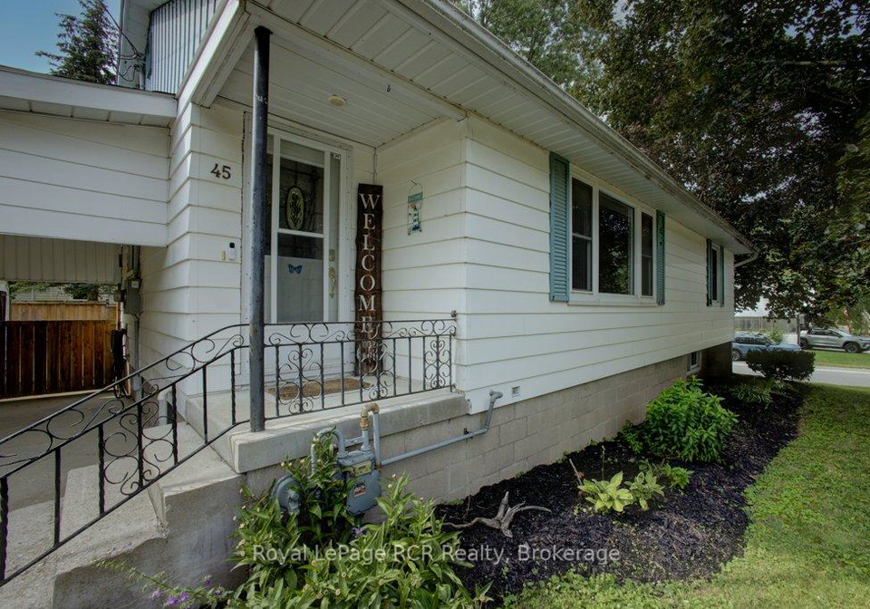 45-william-street-e-minto-ontario-x13593232