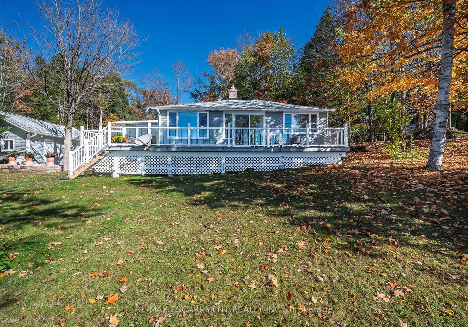 1012-armstrong-road-gravenhurst-ontario-x13593364