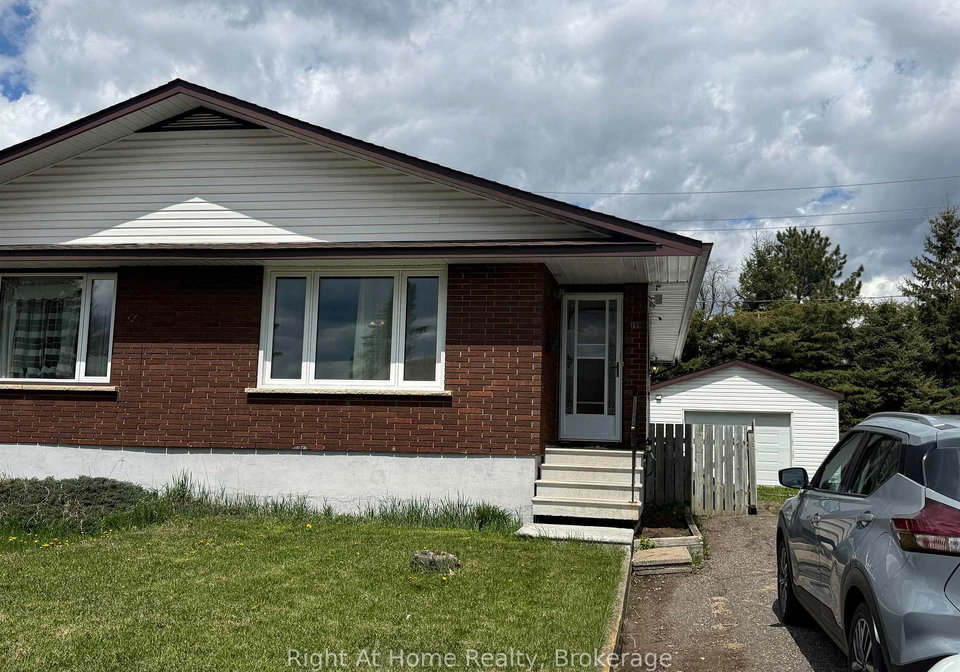 199-limbrick-thunder-bay-ontario-x13593388