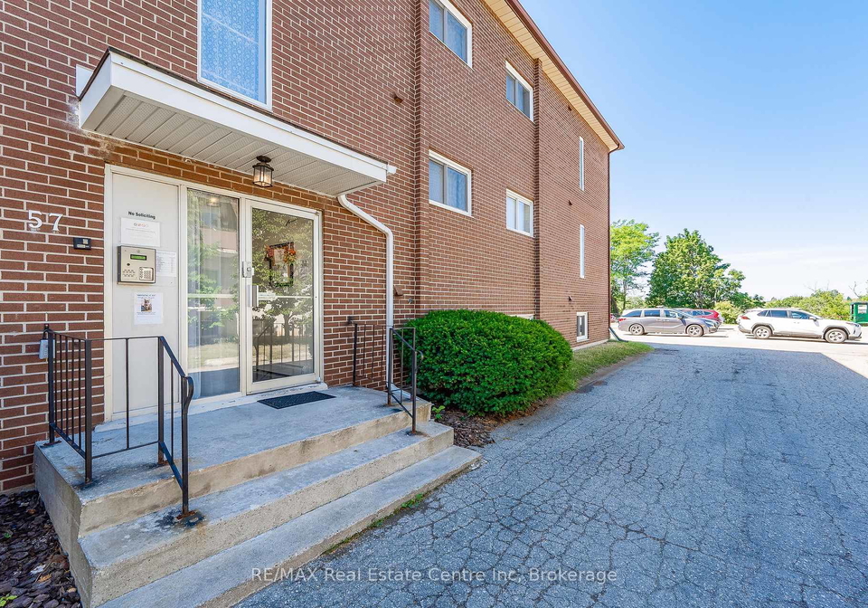 57-conroy-crescent-guelph-ontario-x13593422