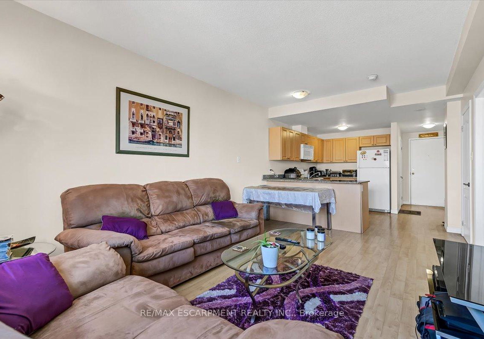 135-james-street-s-hamilton-ontario-x13593628