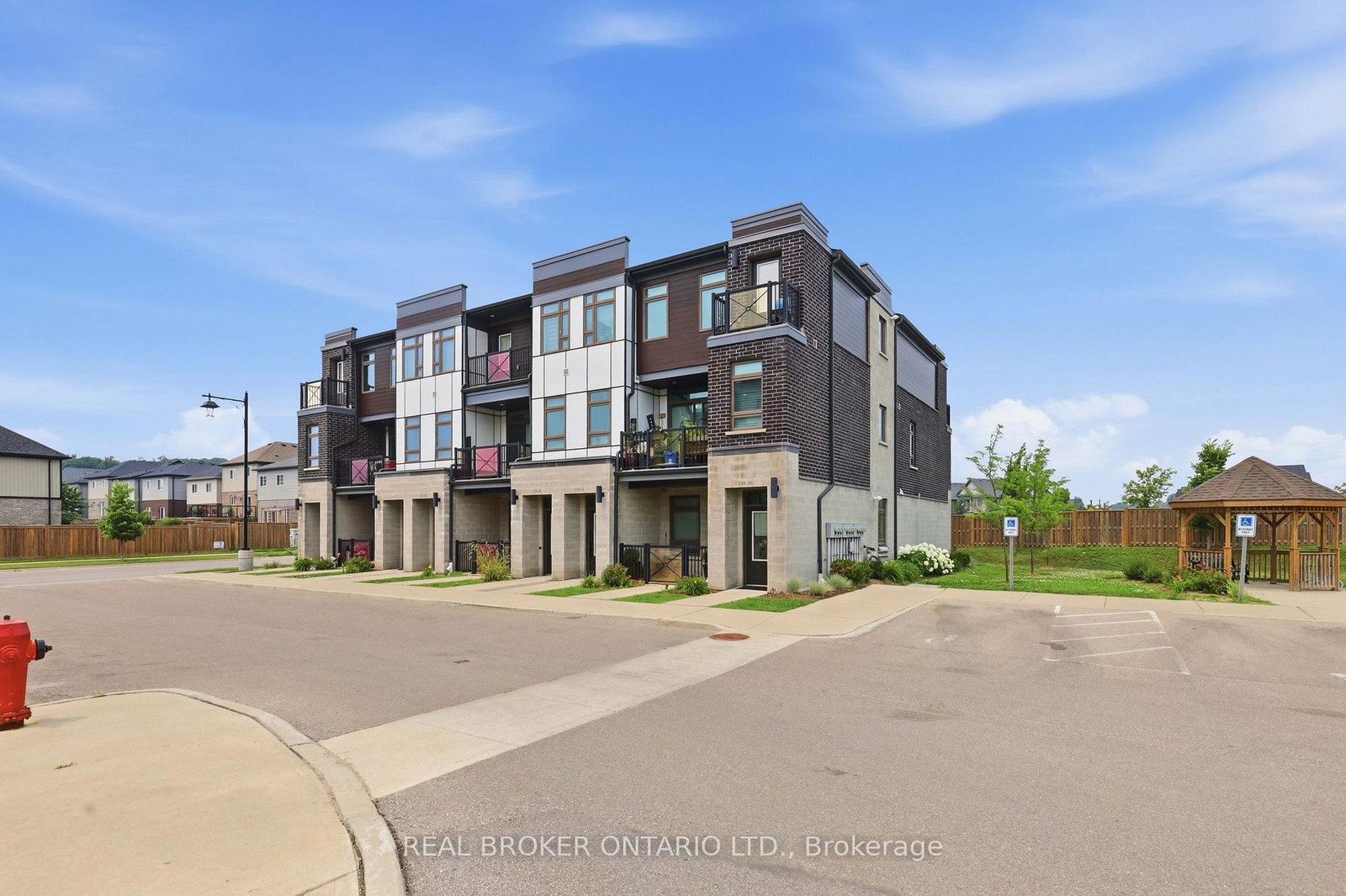 155-se-thomas-slee-drive-se-kitchener-ontario-x13593822