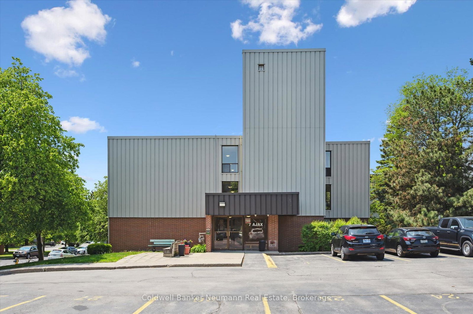 7-ajax-street-guelph-ontario-x13593862