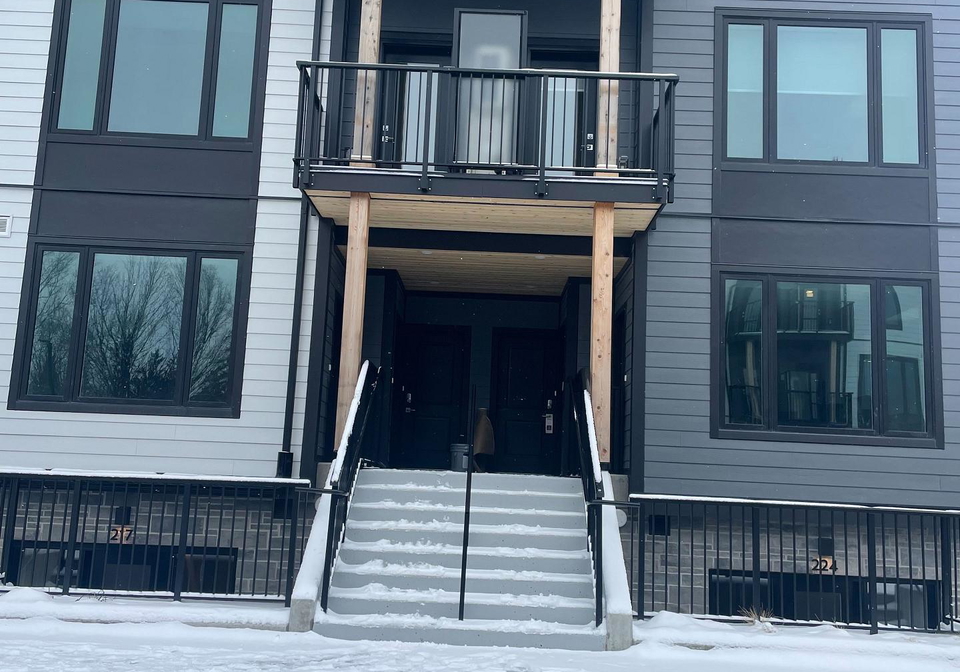 708-woolwich-street-guelph-ontario-x13593910