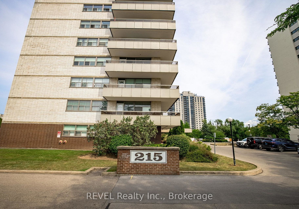 215-glenridge-avenue-st-catharines-ontario-x13593958
