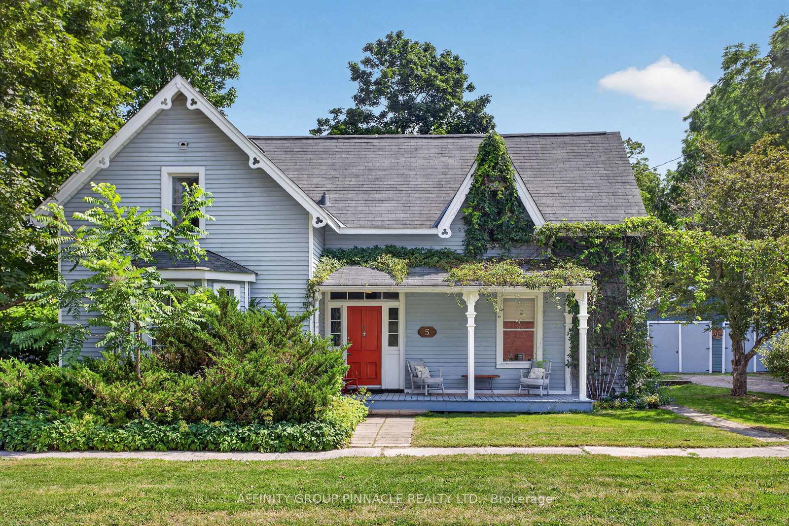 5-nelson-street-selwyn-ontario-x13594108