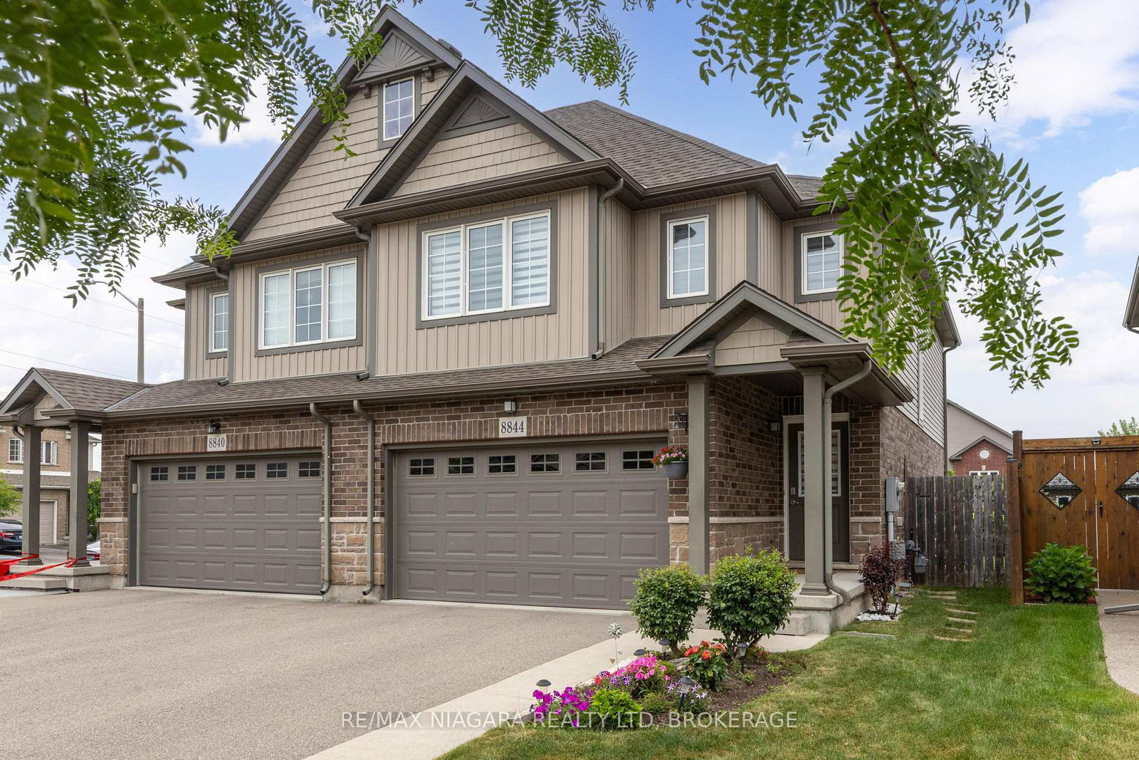 8844-silverstar-court-niagara-falls-ontario-x13594308