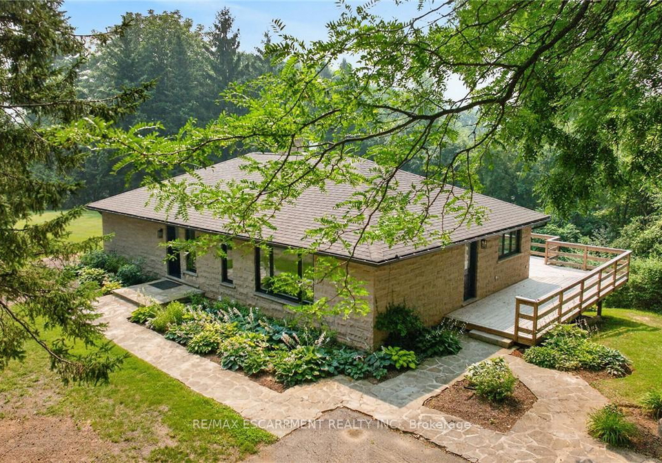 1376-mineral-springs-road-hamilton-ontario-x13594324