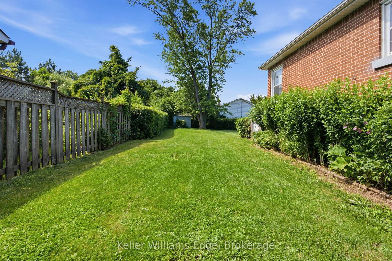 226-8-highway-hamilton-ontario-x13594530