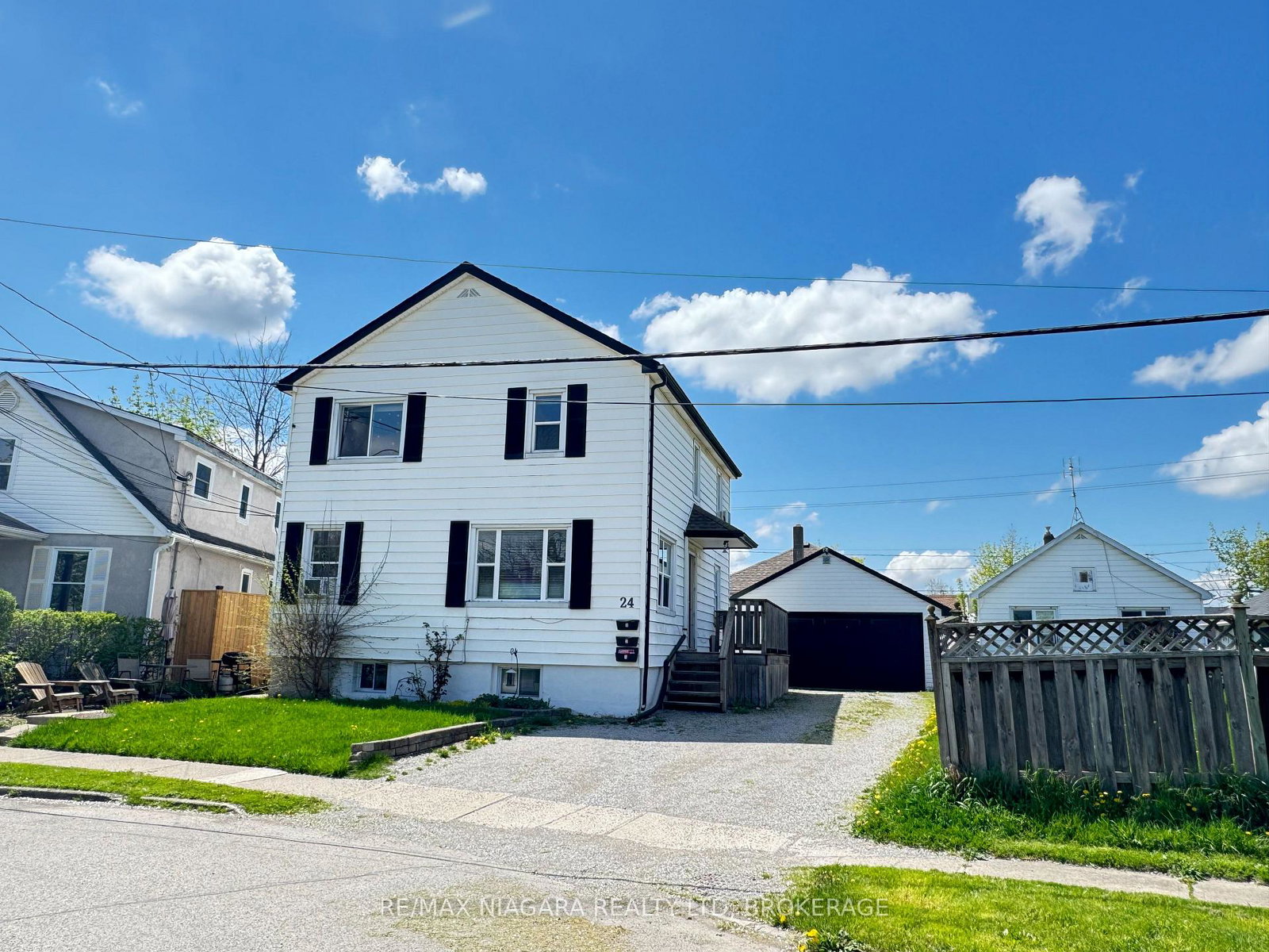 24-union-street-st-catharines-ontario-x13594536