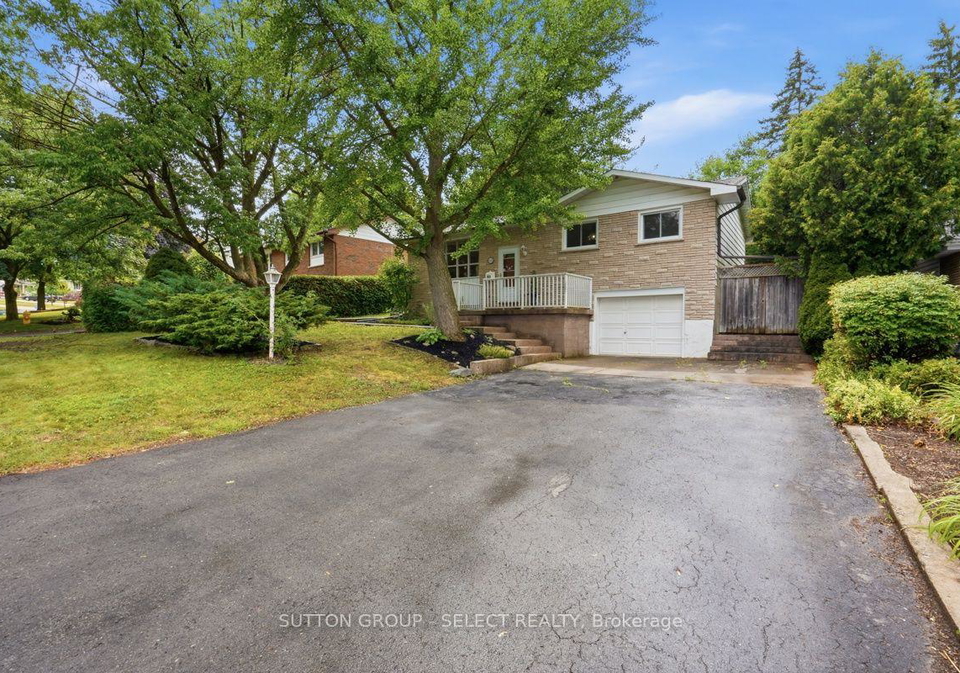 643-widmore-drive-london-south-ontario-x13594684