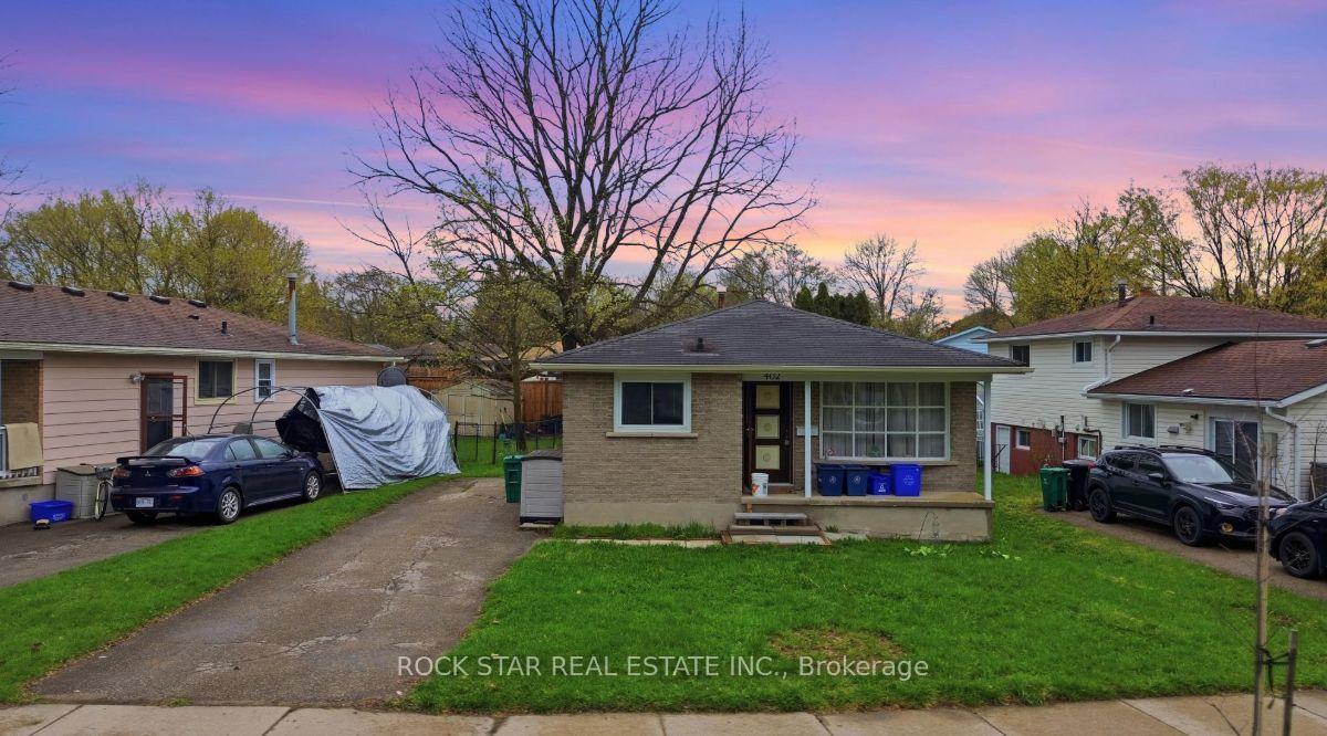 402-midwood-crescent-waterloo-ontario-x13594730