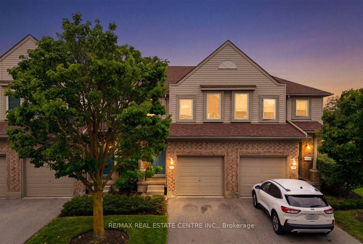 15-roehampton-crescent-guelph-ontario-x13594756