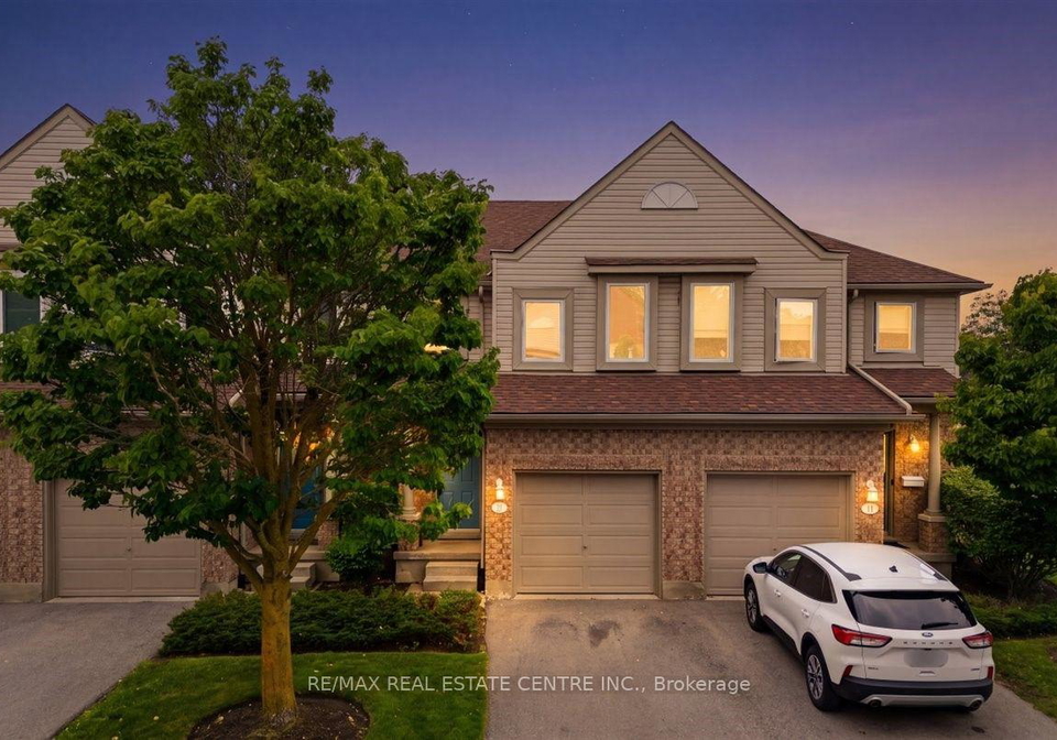 15-roehampton-crescent-guelph-ontario-x13594756