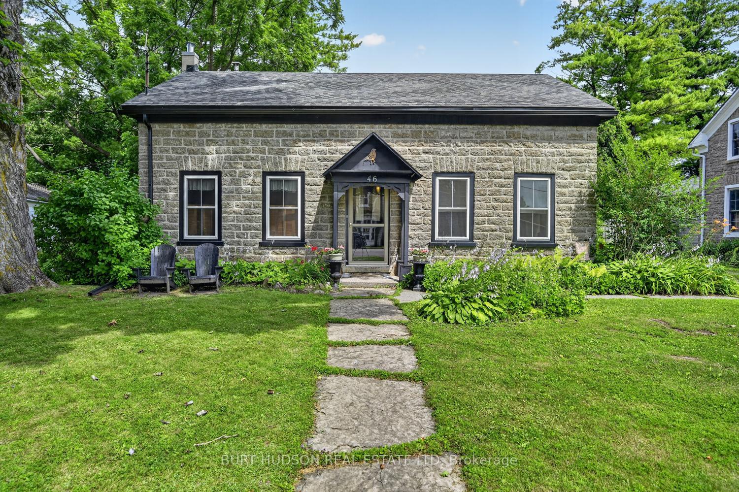 46-main-street-e-athens-ontario-x13594818